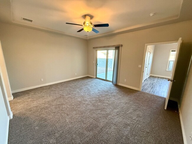 Building Photo - New 2024 Built Beautiful 3 Bedroom Home in...