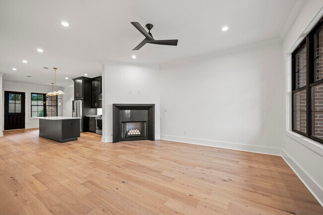 Building Photo - 4161 Cocos Wy