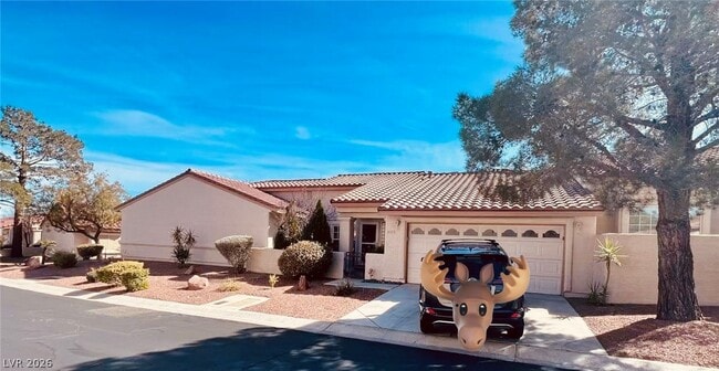 Building Photo - 8113 Spanish Peak Dr