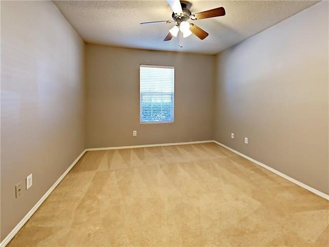 Building Photo - 9957 George Washington Dr