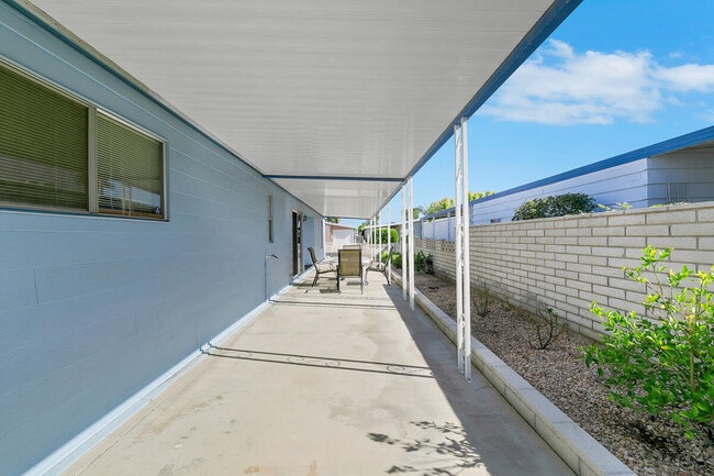 Building Photo - 39345 Moronga Canyon Dr