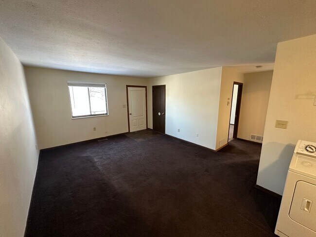 Building Photo - 1202 19th St