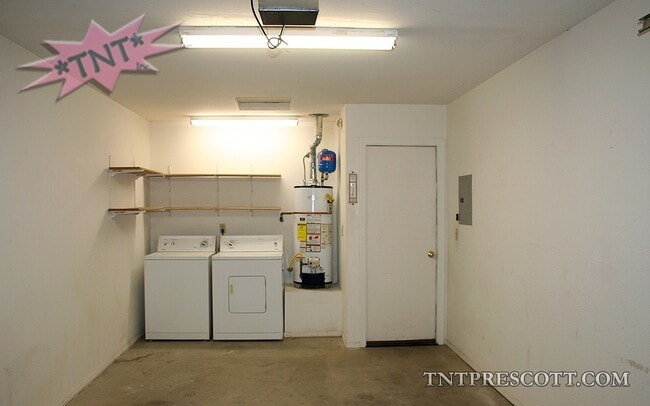 Building Photo - 1534