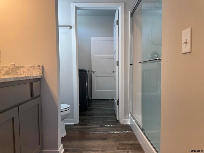 Building Photo - 14907 S 19th St