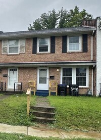 Building Photo - 5033 Wabash Pl