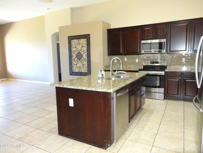 Building Photo - 1350 E Indigo Dr