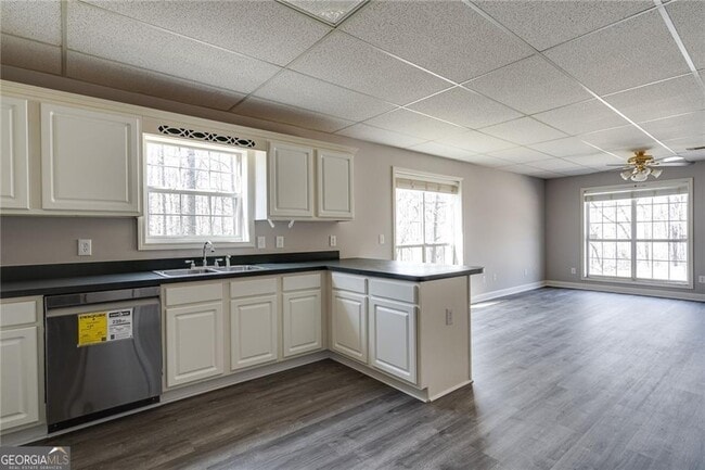 Building Photo - 6110 Matt Hwy