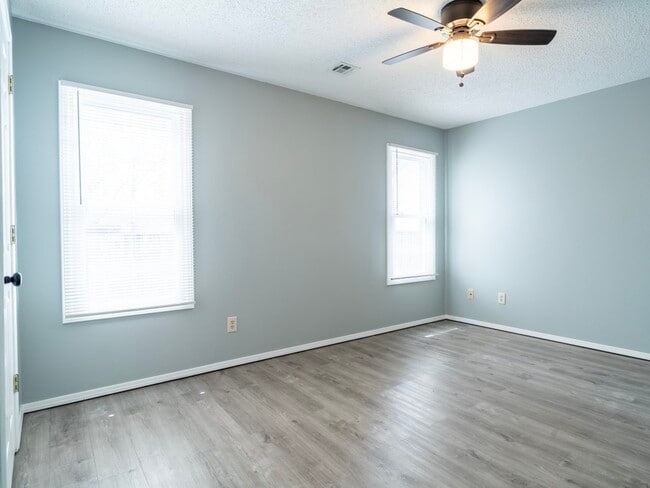 Building Photo - 2714 E Central Ave