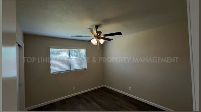 Building Photo - Brand New Fully Remodeled Home Near Cypress School in Tulare! Available Now!
