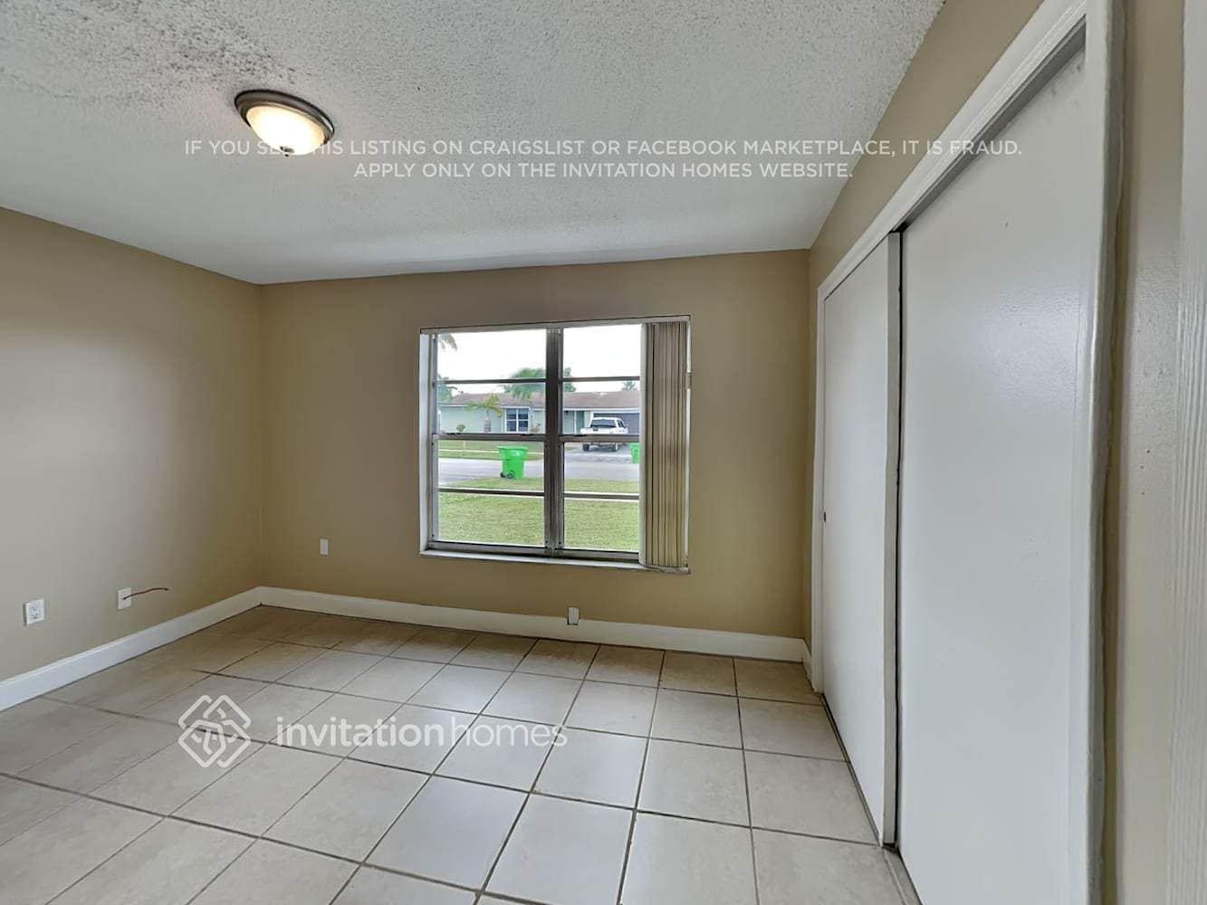 Building Photo - 10611 NW 29th Ct