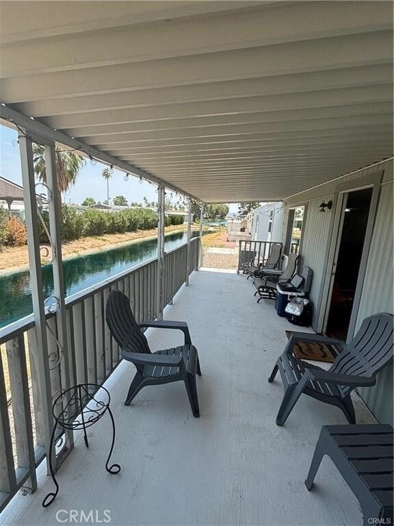 Building Photo - 670 Channel Way