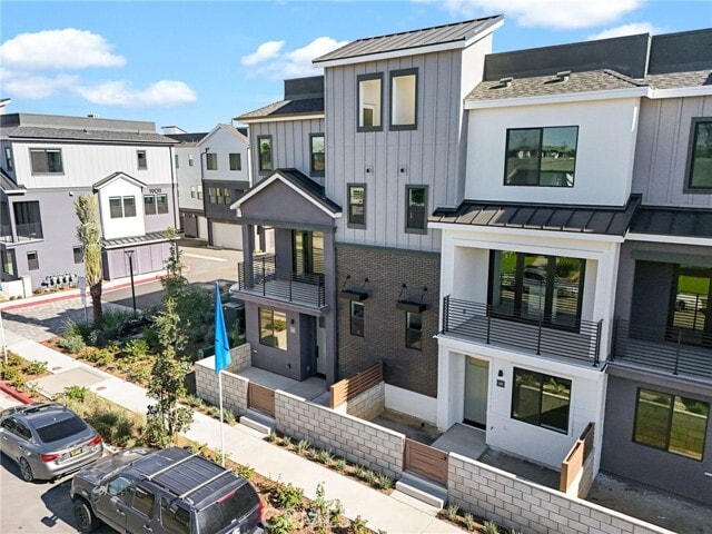 Building Photo - 19071 Main St