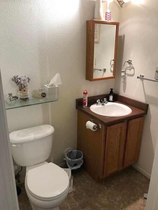 Building Photo - 334 Arkel Way