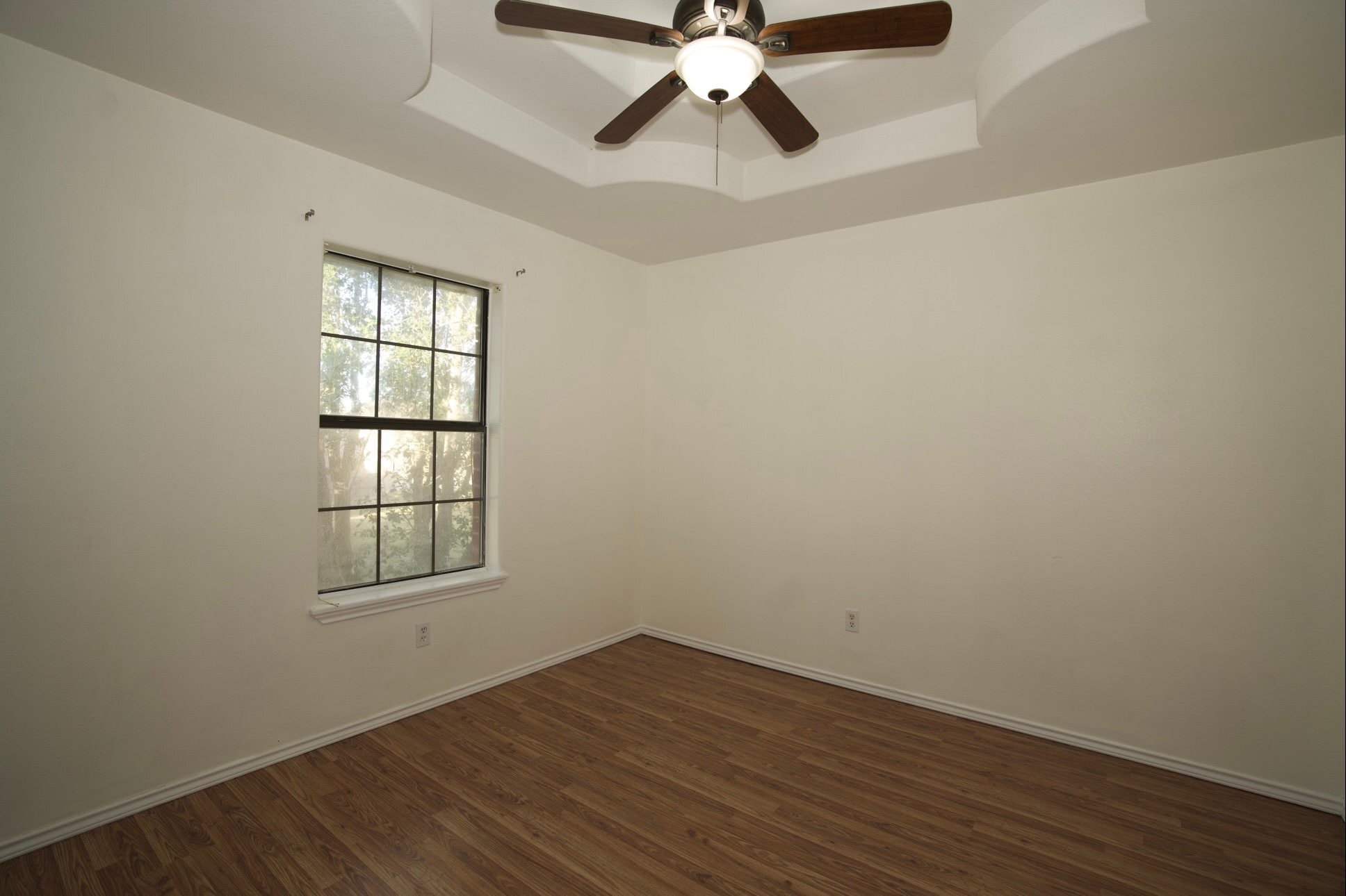 Building Photo - 746 Sonesta Dr