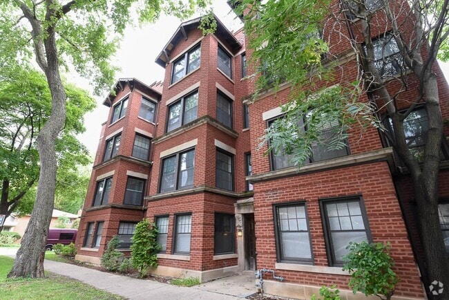 Building Photo - 943 Judson Ave