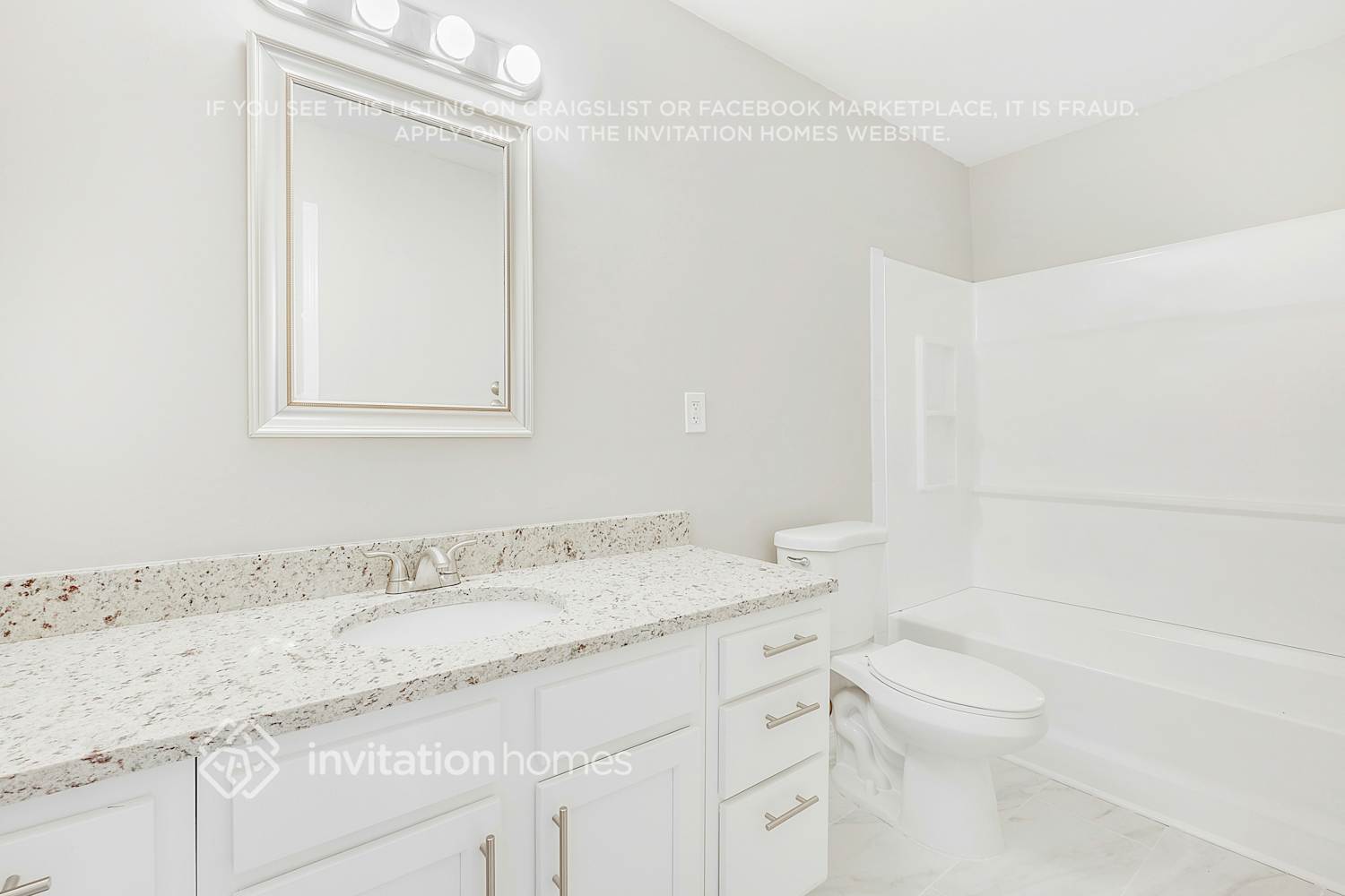 Building Photo - 2725 Rochford Ct