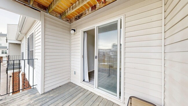 Building Photo - 1866 Lindsay Ln