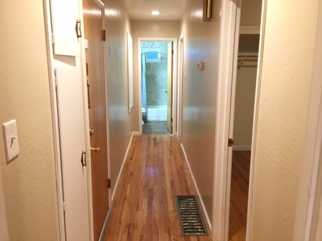 hallway to two bedrooms - 1440 Hillside Dr