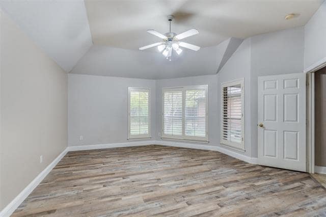 Building Photo - 1314 San Mateo Dr
