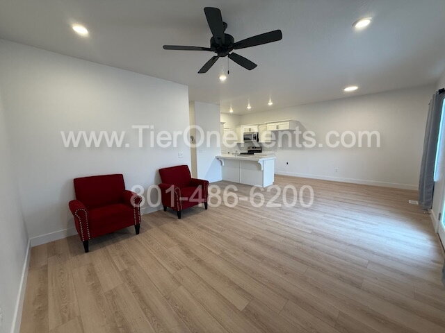 Building Photo - This property offers a NO DEPOSIT option available