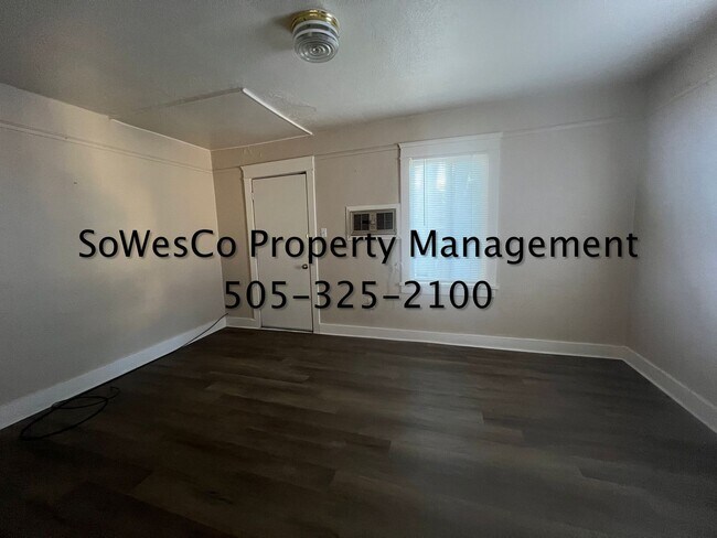 Building Photo - 511 San Juan Pl