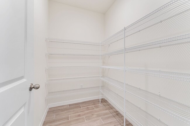 Building Photo - 1386 NW 132nd Cir