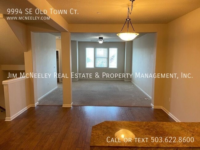 Building Photo - 9994 SE Old Town Ct