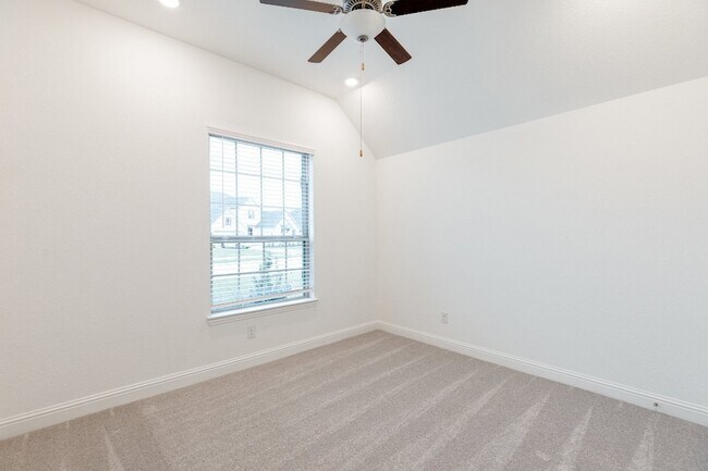 Building Photo - 1403 Woodson Rdg Ln