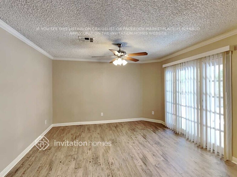 Building Photo - 760 Charwood Cir