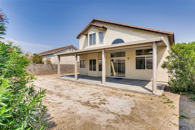 Building Photo - 5419 Cypress Creek St