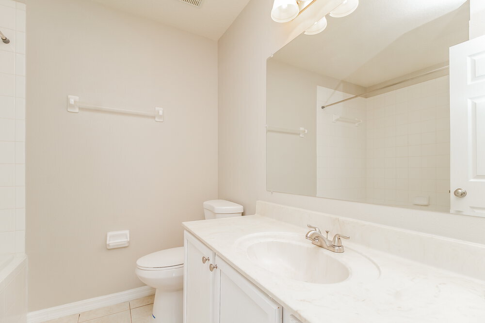 Building Photo - 2100 Mallard Creek Cir