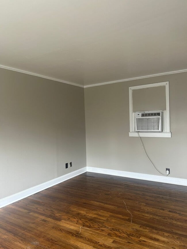 Building Photo - Home in Rossville GA