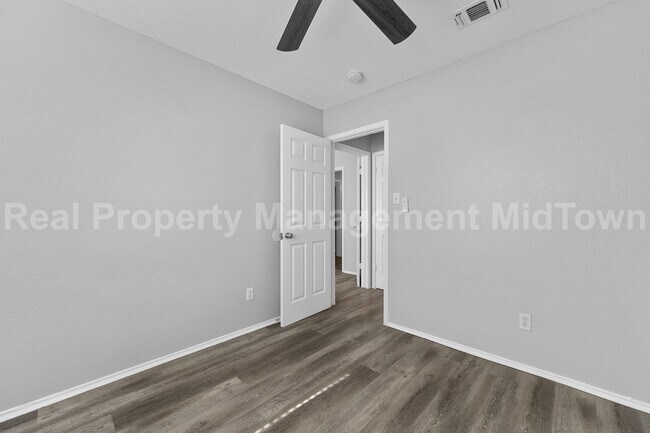 Building Photo - 6100 Wall St
