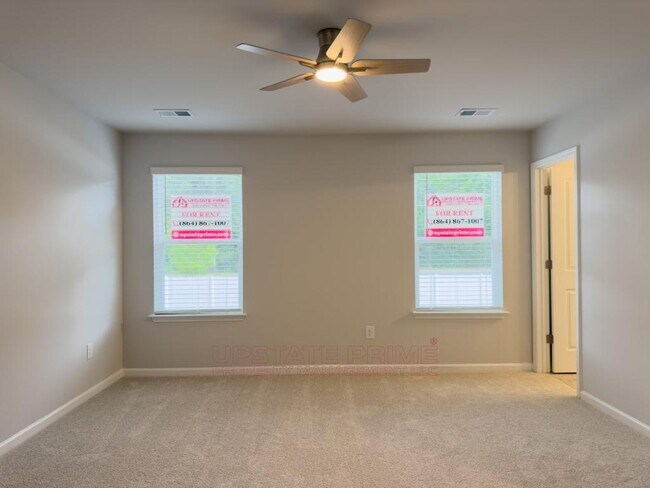Building Photo - 165 Randwick Ln