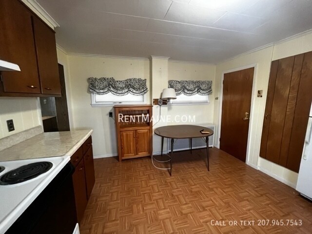 Building Photo - 108 Pearl St