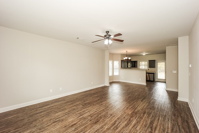 Building Photo - 1029 Allegiance Dr