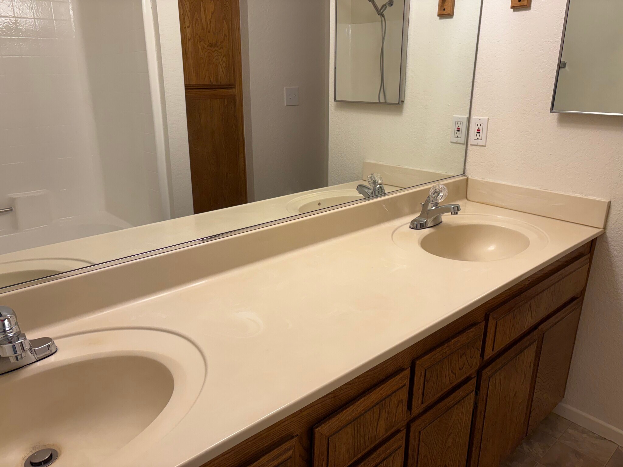 Building Photo - 22578 El Centro Rd