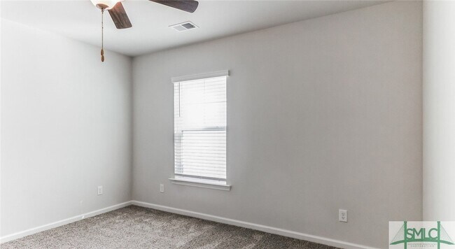 Building Photo - 116 Verse Ln