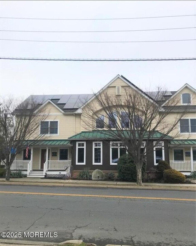 Building Photo - 83 N Main St