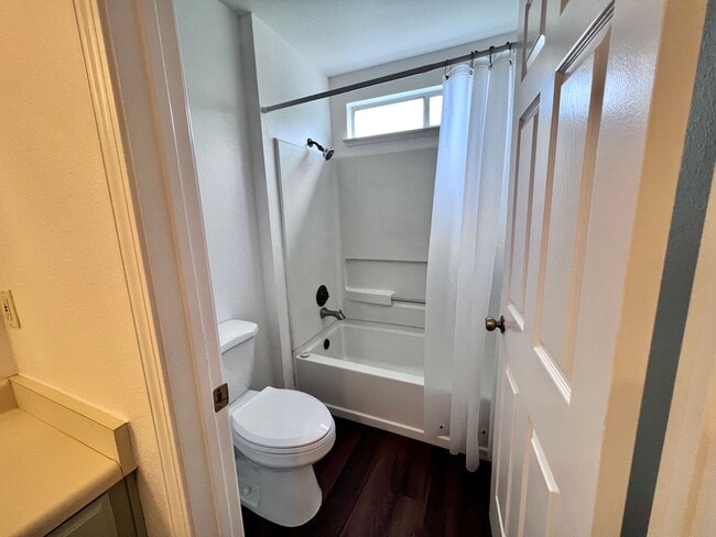 Building Photo - 7534 Whimbleton Way