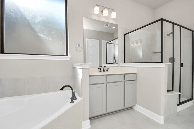 Building Photo - 4710 Austin Landing