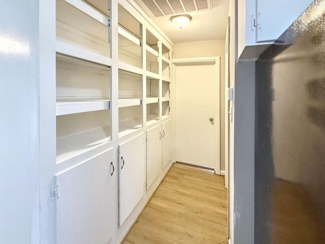 Building Photo - 5026 Bud Holmes Rd