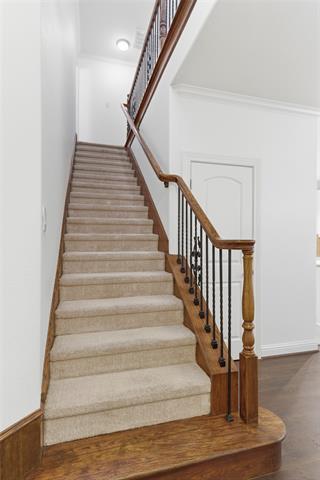 Building Photo - 2633 Eagle Dr