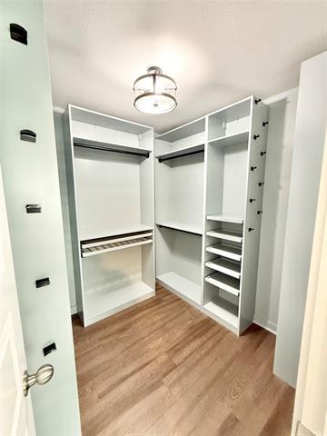 Building Photo - 9000 Dameron Dr