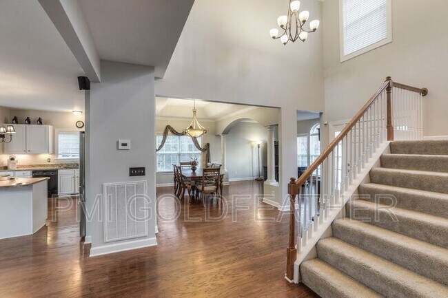 Building Photo - 1515 Towne Park Ln