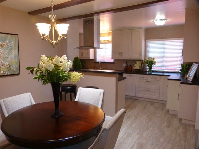 Building Photo - Beautiful 3bd Single Story House With In-unit Laundry