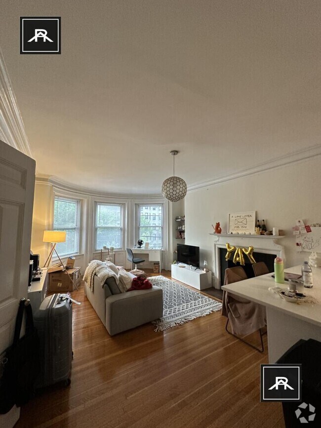 Building Photo - 1 bedroom in Boston MA 02215