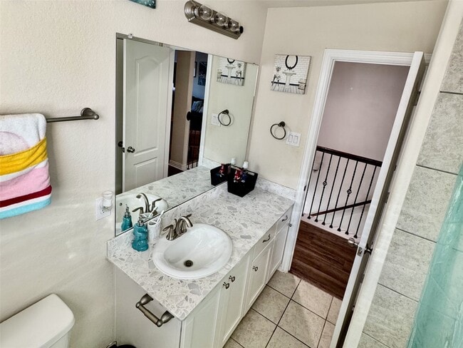 Building Photo - 12615 Barclay Ter Dr