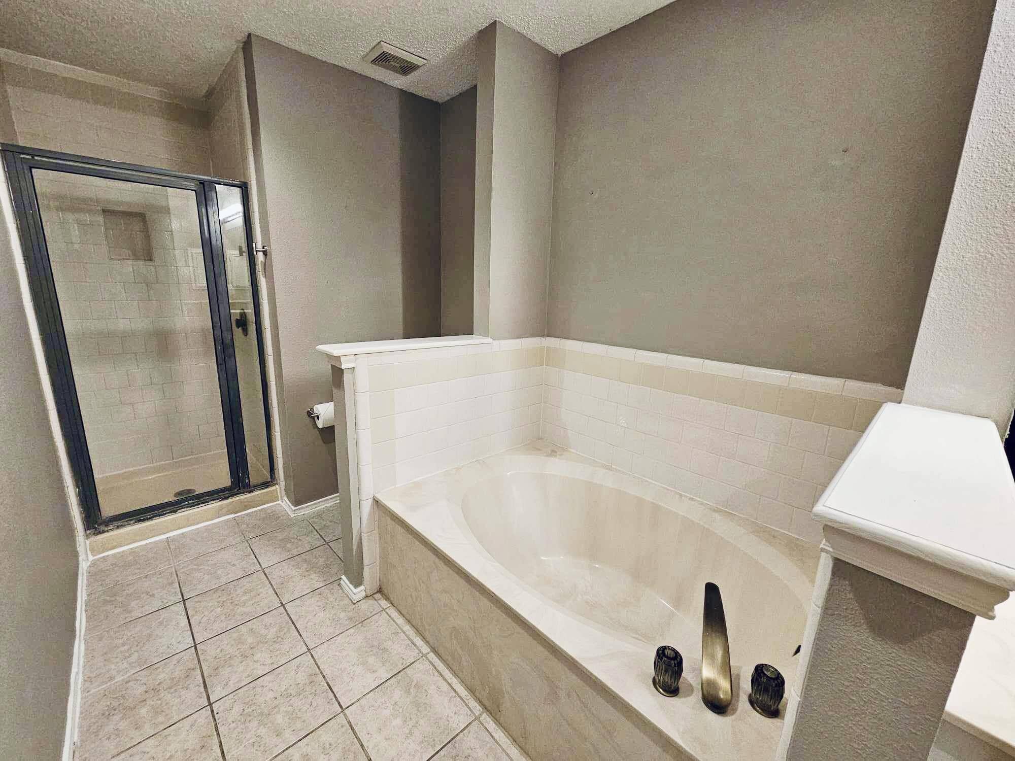 Building Photo - 7538 Tantara Ct
