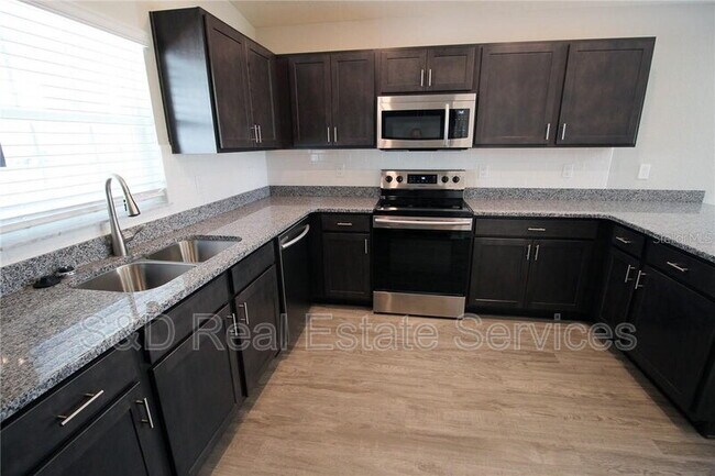 Building Photo - 4125 Red Fern Ln